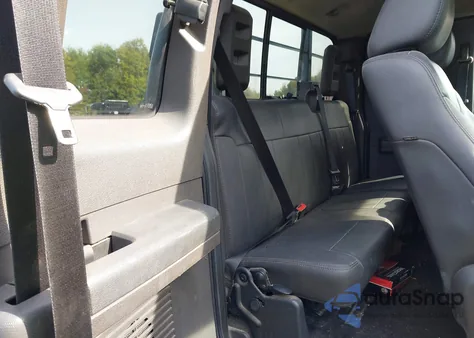 2011 Ford F-250 Lariat from USA, damaged, VIN 1FT7X2B68BEA23152